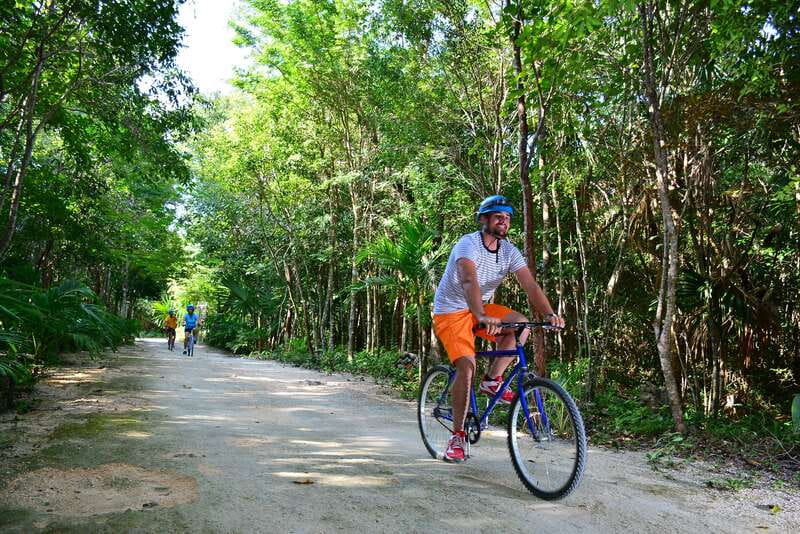 Rio Secreto Nature Reserve: Bicycle, Rappel & Ziplines Tour - The welcome video, safety rules, and gear that actually helps