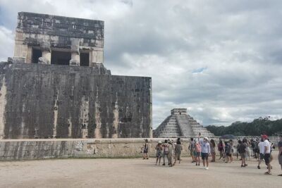 Riviera Maya Tour: Chichen Itza & Ik Kil + Hubiku Cenotes - Ik Kil Cenote Swim and Lunch: Regional Flavors After the Dip