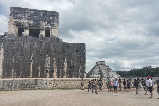 Riviera Maya Tour: Chichen Itza & Ik Kil + Hubiku Cenotes - Ik Kil Cenote Swim and Lunch: Regional Flavors After the Dip