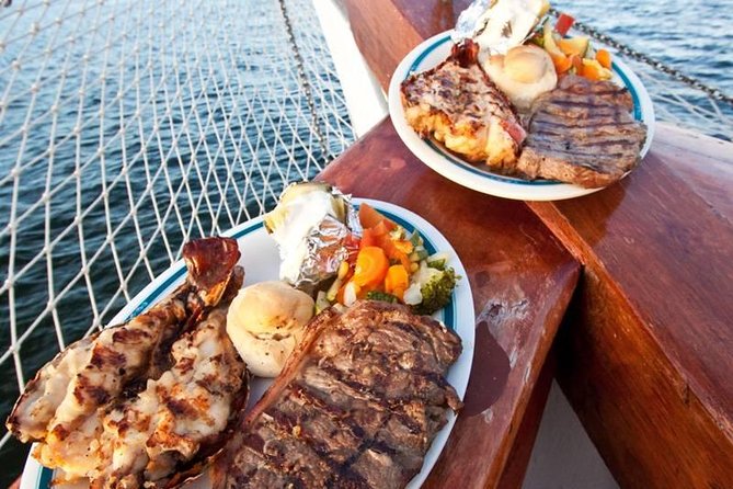 Romantic Dinner on a Spanish Galeon in Cancun - Dinner planning: 3 courses, one main choice, and real options