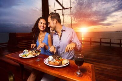 Romantic Dinner on a Spanish Galeon in Cancun - The cruise itself: 2.5 hours on the water to Nichupte Lagoon