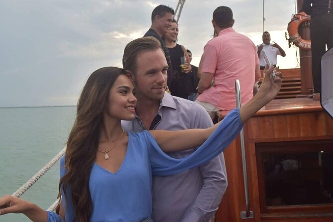 Romantic Experience Sunset Dinner Columbus in Cancun (2x1 price) - Who This Cruise Fits Best (and Who Might Want Another Option)
