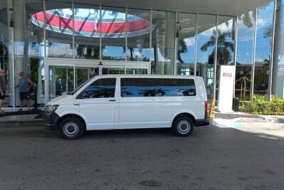 Round Trip Private Transfer from Cancun Airport - Playa de Carmen - Where the Driver Meets You at Cancun Airport (By Terminal)
