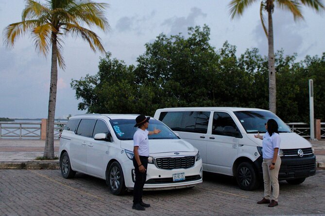 Round trip to Cancun Hotel Zone or Downtown Cancun - Private AC comfort to the Hotel Zone or Downtown Cancun