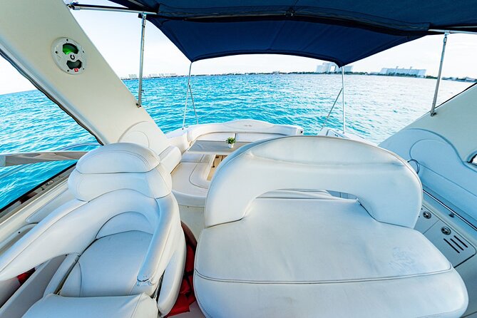 SeaRay 43ft Isla Mujeres, Snorkelling and more!! - Snorkeling that adapts, plus paddle board time you’ll actually use