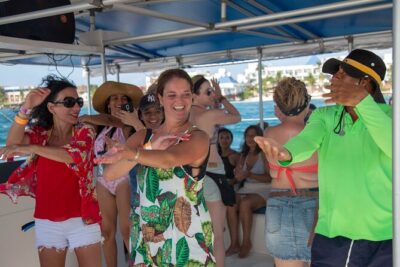 Snorkeling Adventure in Isla Mujeres - The Underwater Museum snorkeling stop: what to expect and how to prep