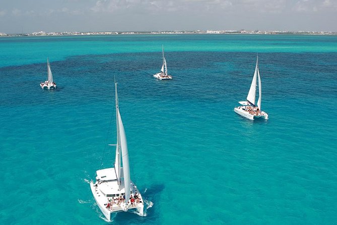 Snorkeling Adventure in Isla Mujeres - Spinnaker and the wind surprise: the fun part that can be weather-dependent