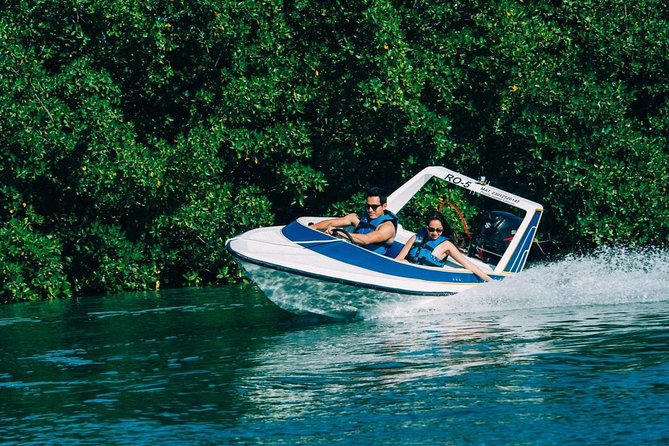 Speed Boat & Snorkel Tour with transportation ( only Cancun zone area) - Hotel Zone Pickup and the Sealife Marina Meeting Point