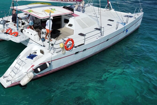 Splendid Isla Mujeres Catamaran: drinks and fun all day! - Icebar Beach Club in Isla Mujeres: lunch, bottomless drinks, and -18°C photos