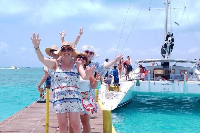 Splendid Isla Mujeres Catamaran: drinks and fun all day! - Isla Mujeres free time: 90 minutes to shop, wander, or just sit