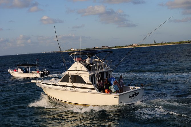 Sport Fishing at the Caribbean Sea. Enjoy an amazing time with friends & family - When the bite is slow: what to expect and how to stay positive