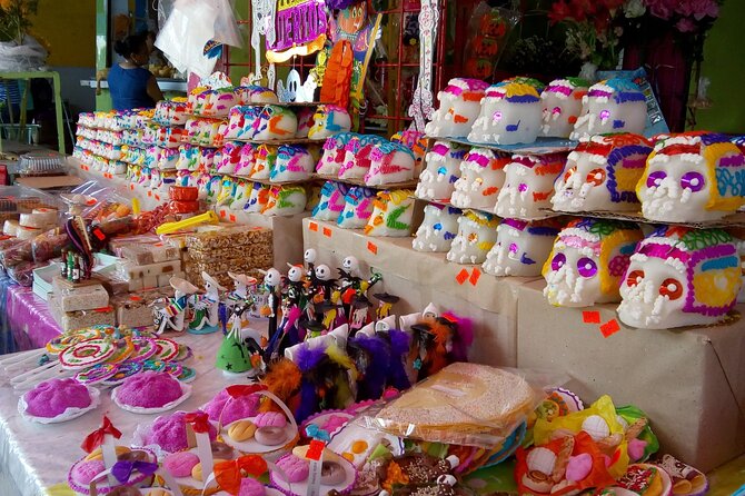 Steps Full of Flavor, Cancun Foodie & Market Tour - Why this Cancun street-food walk feels local