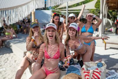 The Best Catamaran tour to Isla Mujeres with Open Bar and Lunch - The Open Bar Cruise: Easygoing Fun on the Water