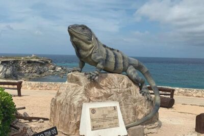 The Best of Isla Mujeres Private Walking Tour - Women’s Beading Cooperative: why the jewelry feels different here