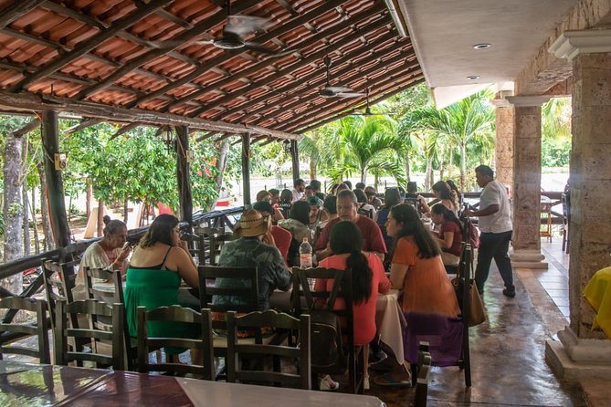 The best tour in Chichén Itzá, Valladolid and Cenote - Valladolid Stop: Quick “Magical Town” Flavor and Photo Time