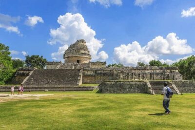Tour from Cancun to Chichen Itza with cenote food and Valladolid - Chichén Itzá with a bilingual guide: how to use the two-hour window well