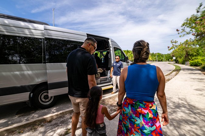 Transporte Privado del aeropuerto de Cancún a Cancún o Riviera - Price and Extras: What You Pay, What You Might Add