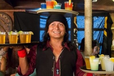 Unforgettable Pirate Dinner Adventure in the Mexican Caribbean - Captain Hook Cancun: From Dock Check-In to Cannon-Fire Departure