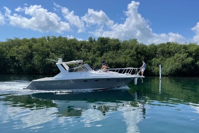 Yacht experience in Cancun: cruise, swim and sunset views - Cancun From a Yacht: Why This Beats the Big-Boat Scene