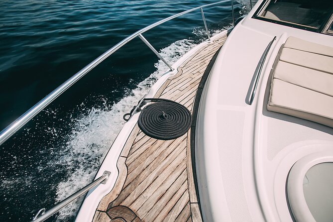 Yacht Meridian 40FT Best Private Rental in Cancun - Water Toys You Actually Use