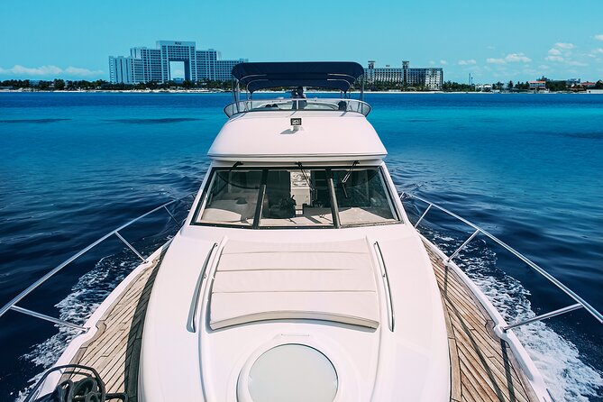 Yacht Meridian 40FT Best Private Rental in Cancun - The Crew Makes the Day Work