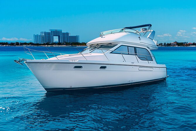 Yacht Meridian 40FT Best Private Rental in Cancun - The Route: Mangroves Out, Isla Mujeres On